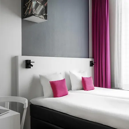 Ibis Styles Amstel Hotel