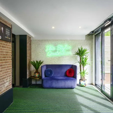 Ibis Styles Amstel Hotel 3*