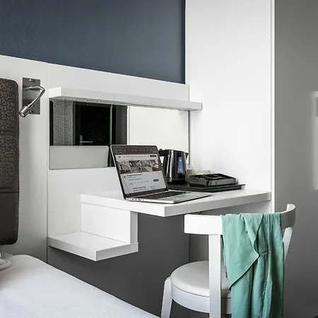 Ibis Styles Amstel Hotel 3*