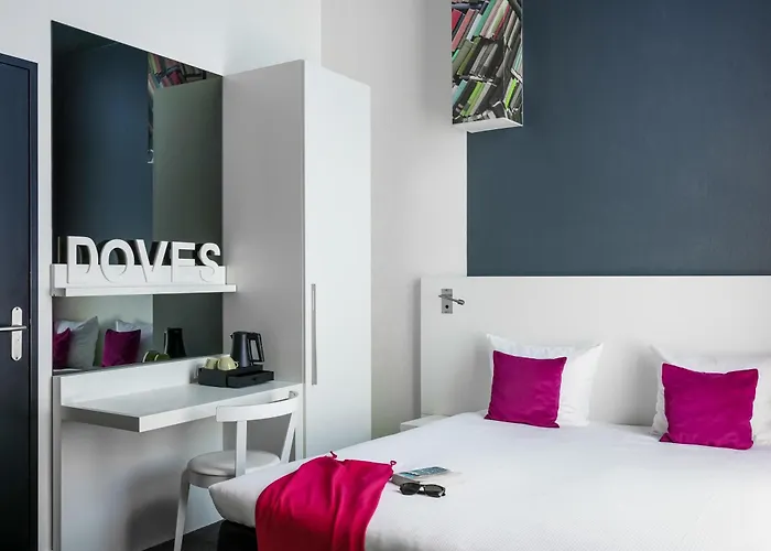 Ibis Styles Amstel 3*