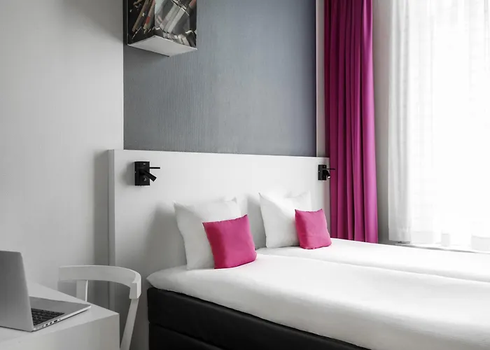 Ibis Styles Amstel Hotell