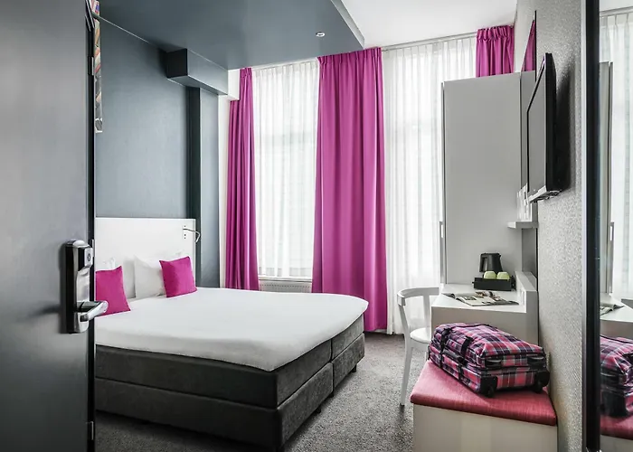 Ibis Styles Amstel Hotell 3*